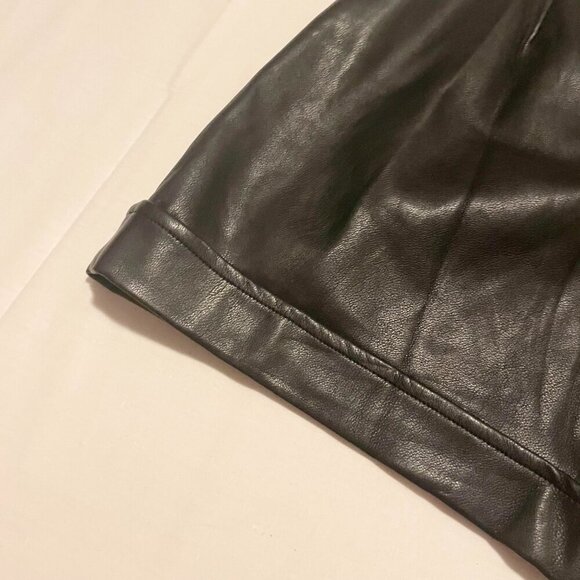 Dynamite Faux Leather Jet Black Shorts Womens Size Small - Picture 16 of 16